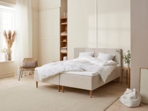 Monark - Trykaflastende | Boxmadras (Sand) 180x210 cm.