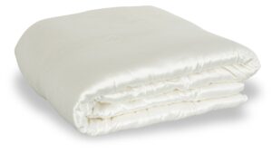 Silkedyne 140x220 cm - Helårsdyne varm - Butterfly Silk dyne med 100% mulberry silke