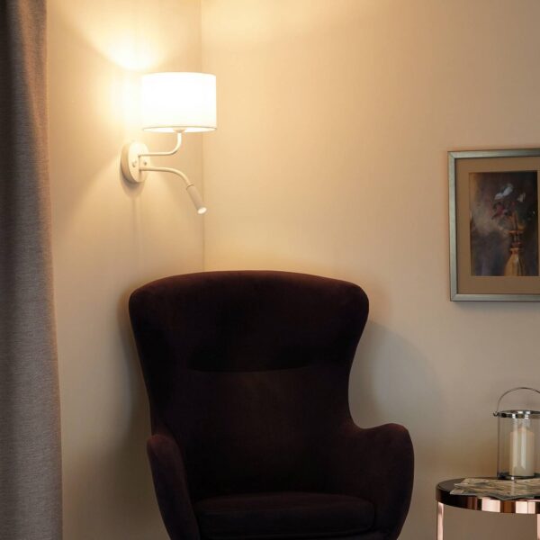 Væglampe med rulle, hvid, stof, læselampe