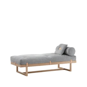 A2 Stay daybed stof grå, ramme i hvidolieret eg