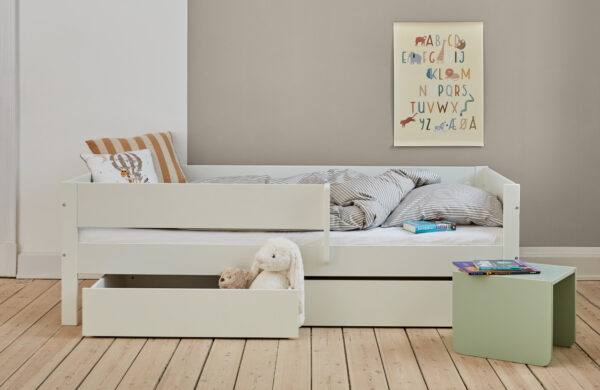 Manis-HÂ Huxie børneseng med sengehest - 200cmÂ -Â 90x200