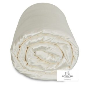 Silkedyne 140x220 cm - Helårsdyne - Butterfly Silk med 100% mulberry silke