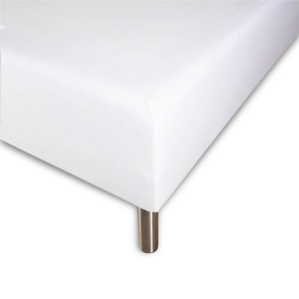 Blødt lagen 180x200 cm - Faconlagen i 100% bomuldssatin - Hvidt boxlagen til madras - Borås Cotton Cloud satin lagen