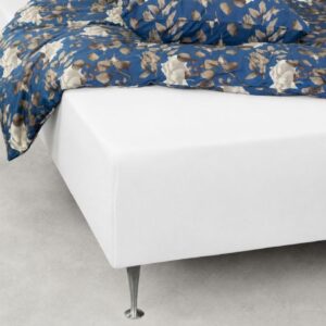 Faconlagen 180x200 cm - 100% blødt bomulds lagen - Hvidt boxlagen til madras by Nordstrand Home