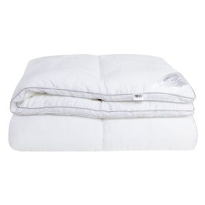 Bambus helårs dyne - Ekstra blød bambus og dunfiber - Allergivenlig - 140x220 cm - Nordstrand Home