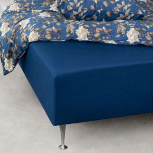 Blødt lagen 90x200 cm - Faconlagen i 100% bomuldssatin - Blåt boxlagen til madras - By Night satin lagen