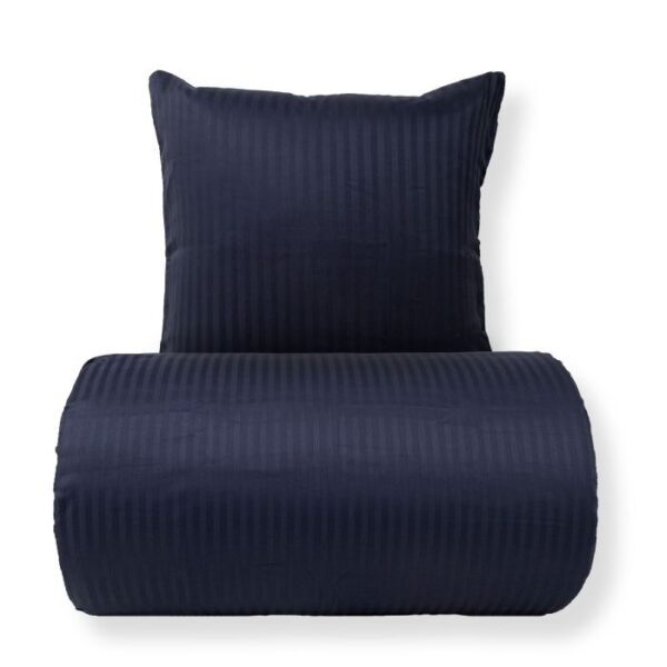Dobbelt sengetøj 240x220 cm - 100% bomuldssatin - Klassisk mørkeblå striber