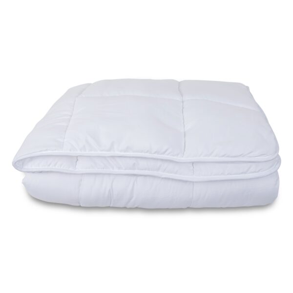 Fiberdyne - Allergivenlig helårsdyne - 140x220 cm - Fugt absorberende dyne med hulfibre