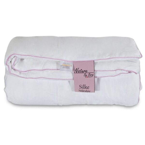Silkedyne med 100% Mulberry silkefyld - 200x220cm - Helårsdyne - Nature By Borg dyne bambus