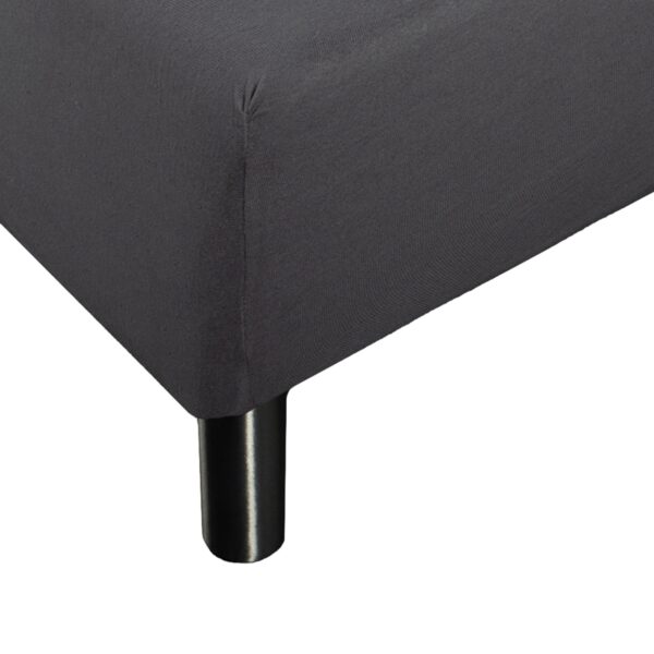 Blødt lagen 90x200 cm - Faconlagen i 100% bomuldssatin - Antracit gråt boxlagen til madras - Borås Cotton Cloud satin lagen
