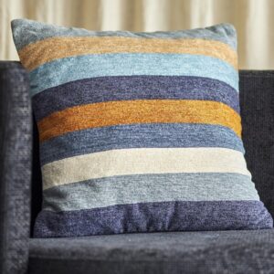 Pude Gyani m/ multifarvede striber - Bloomingville 50x50