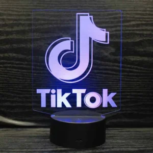 TikTok 3D lampe. Natlampe med et lysende TikTok logo. Farveskift mellem 7 farver.