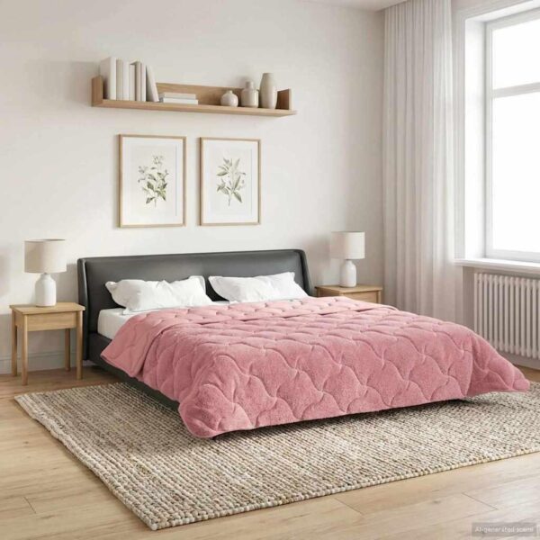 Helårsdyne 220 x 240 cm - lyserød